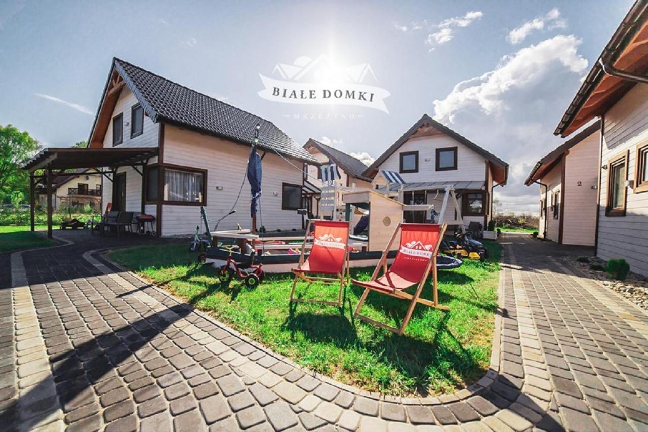Biale Domki Mrzeżyno Exterior foto